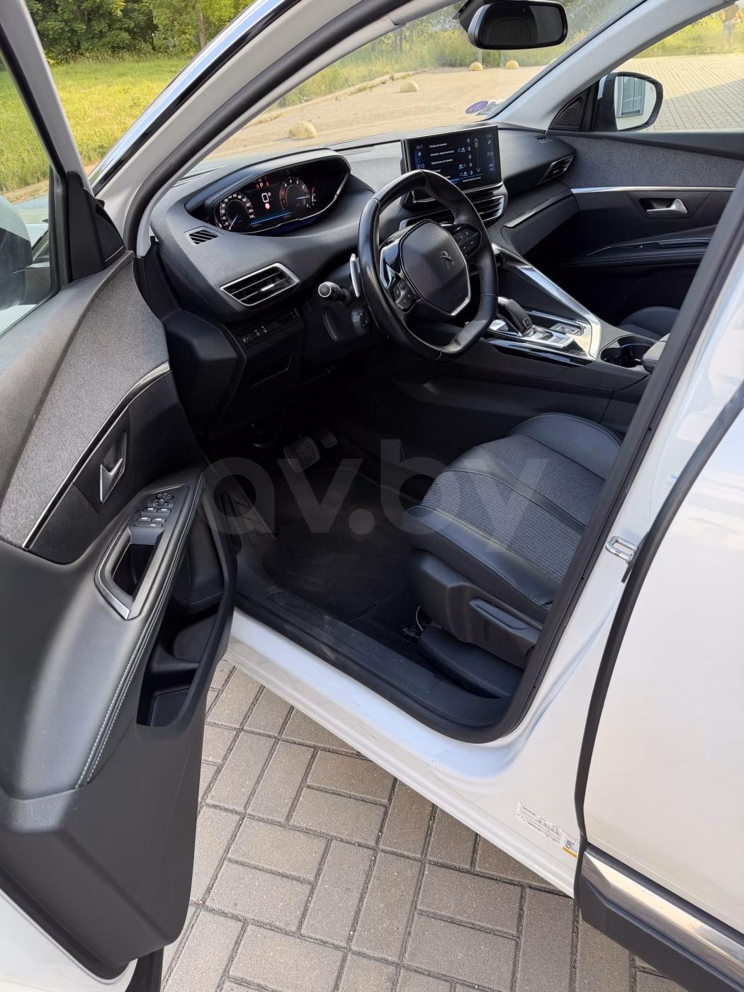 Peugeot 5008 фото 11