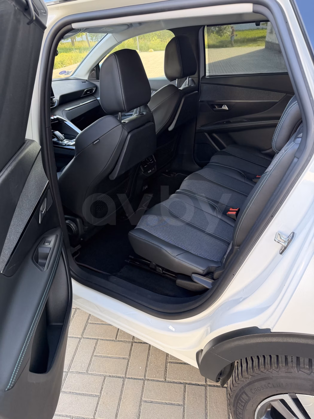 Peugeot 5008 фото 15