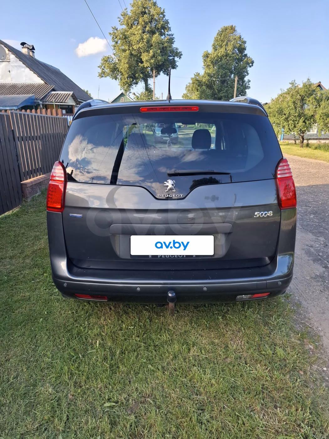 Peugeot 5008 фото 3