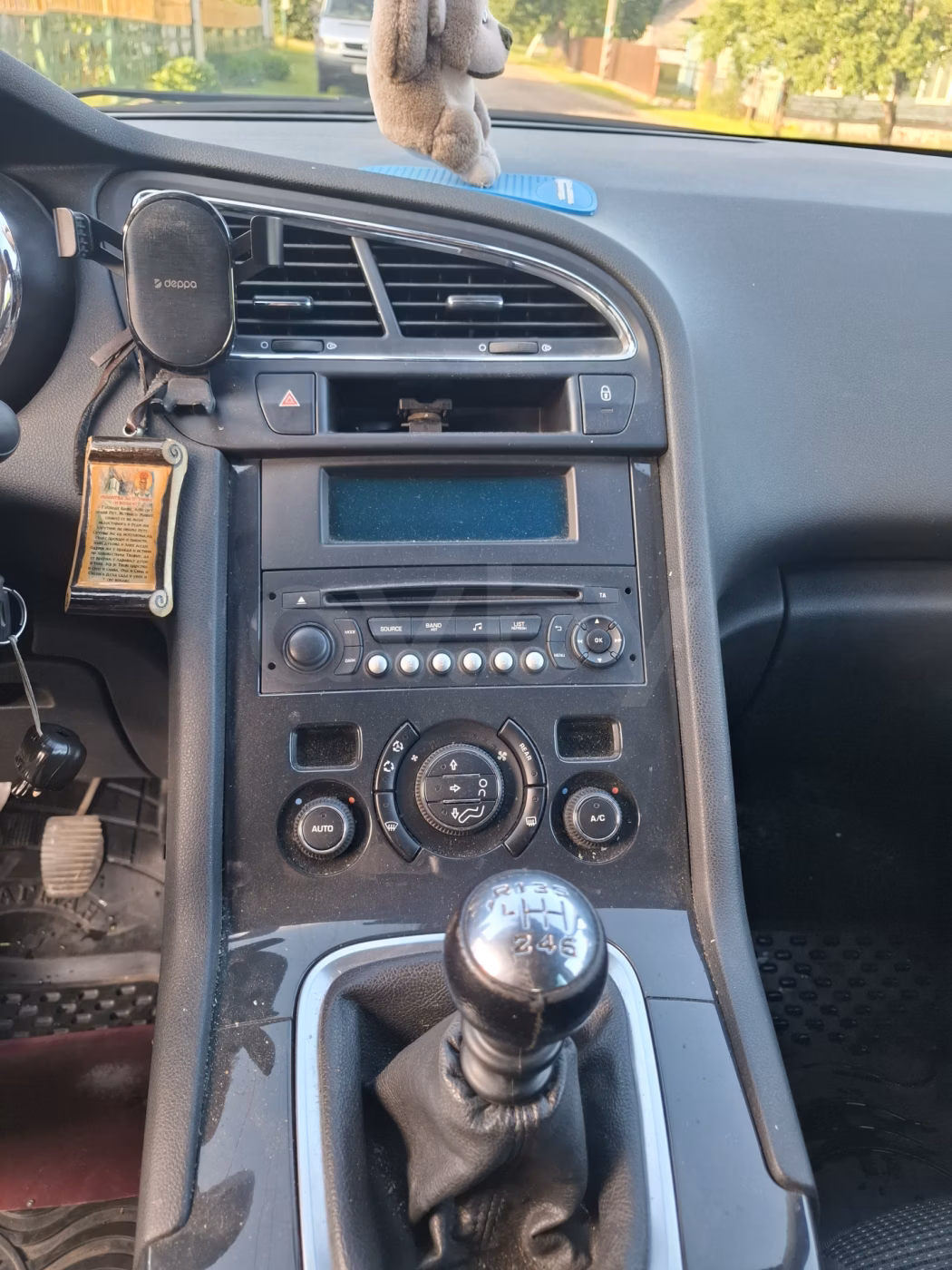 Peugeot 5008 фото 7