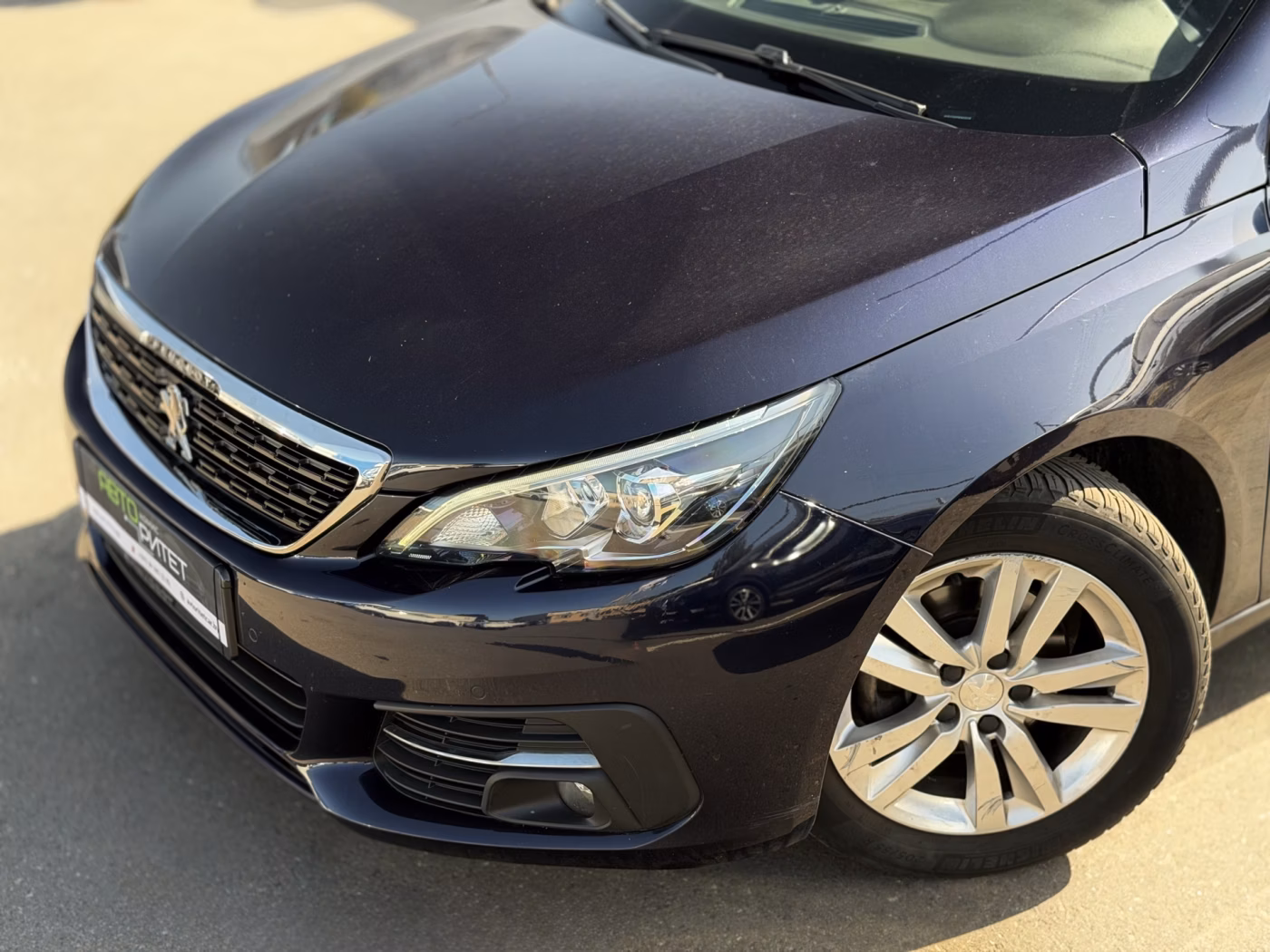 Peugeot 308 фото 3