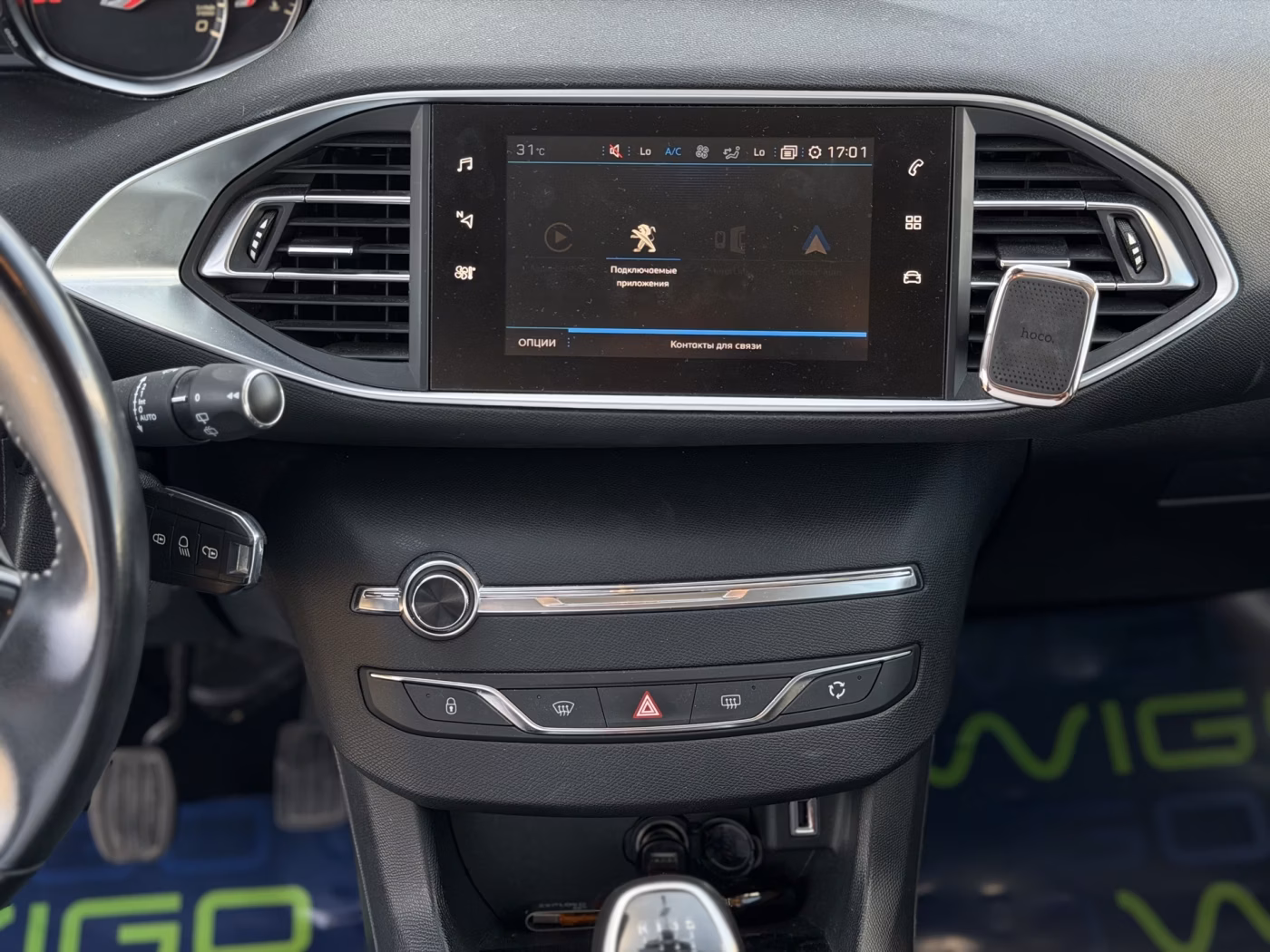 Peugeot 308 фото 16