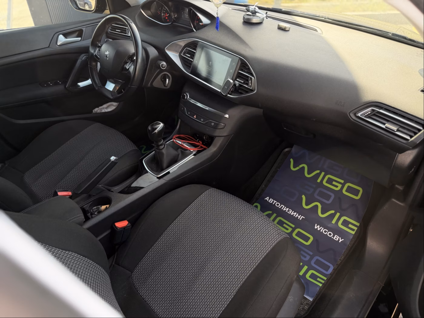 Peugeot 308 фото 19