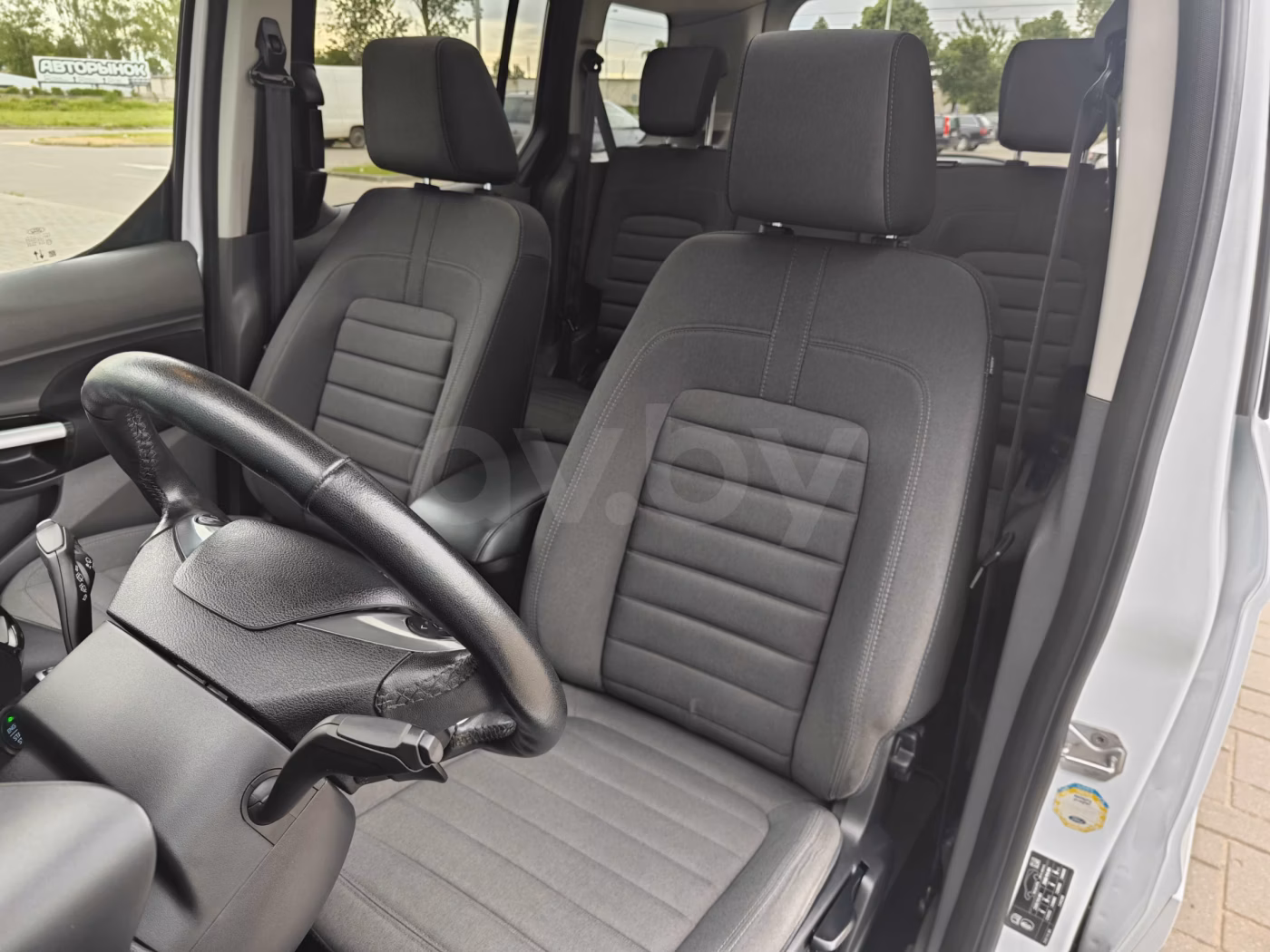 Ford Tourneo Connect фото 11