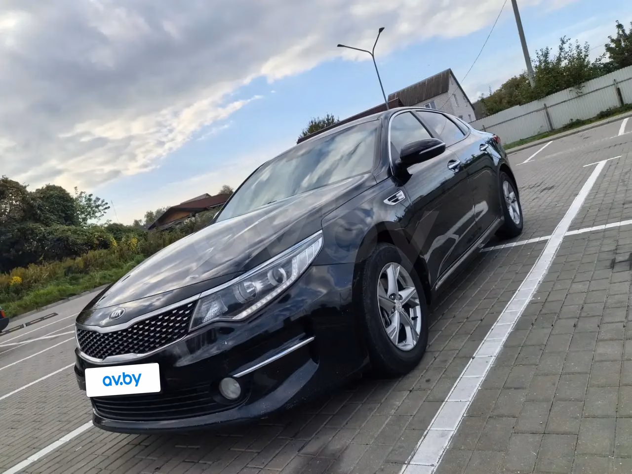 Kia K5 фото 7