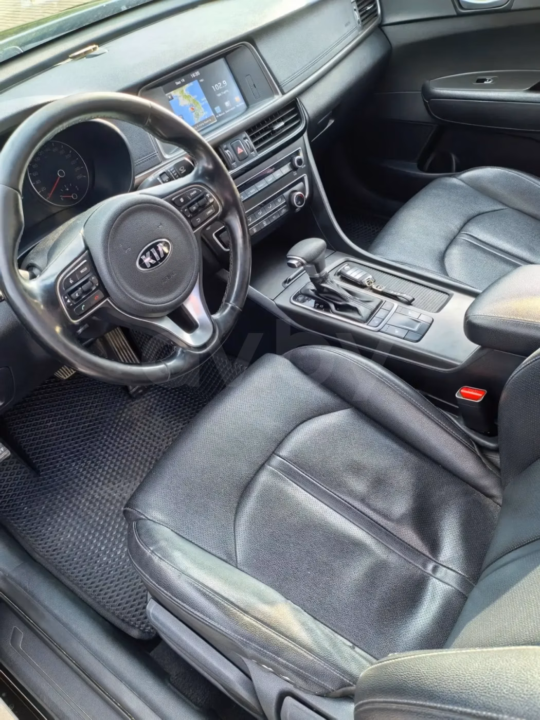 Kia K5 фото 15