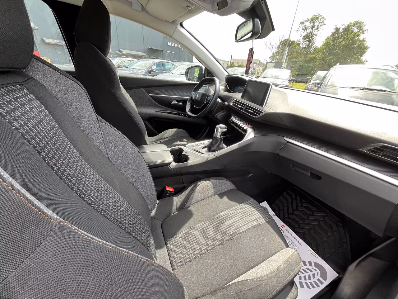 Peugeot 3008 фото 11