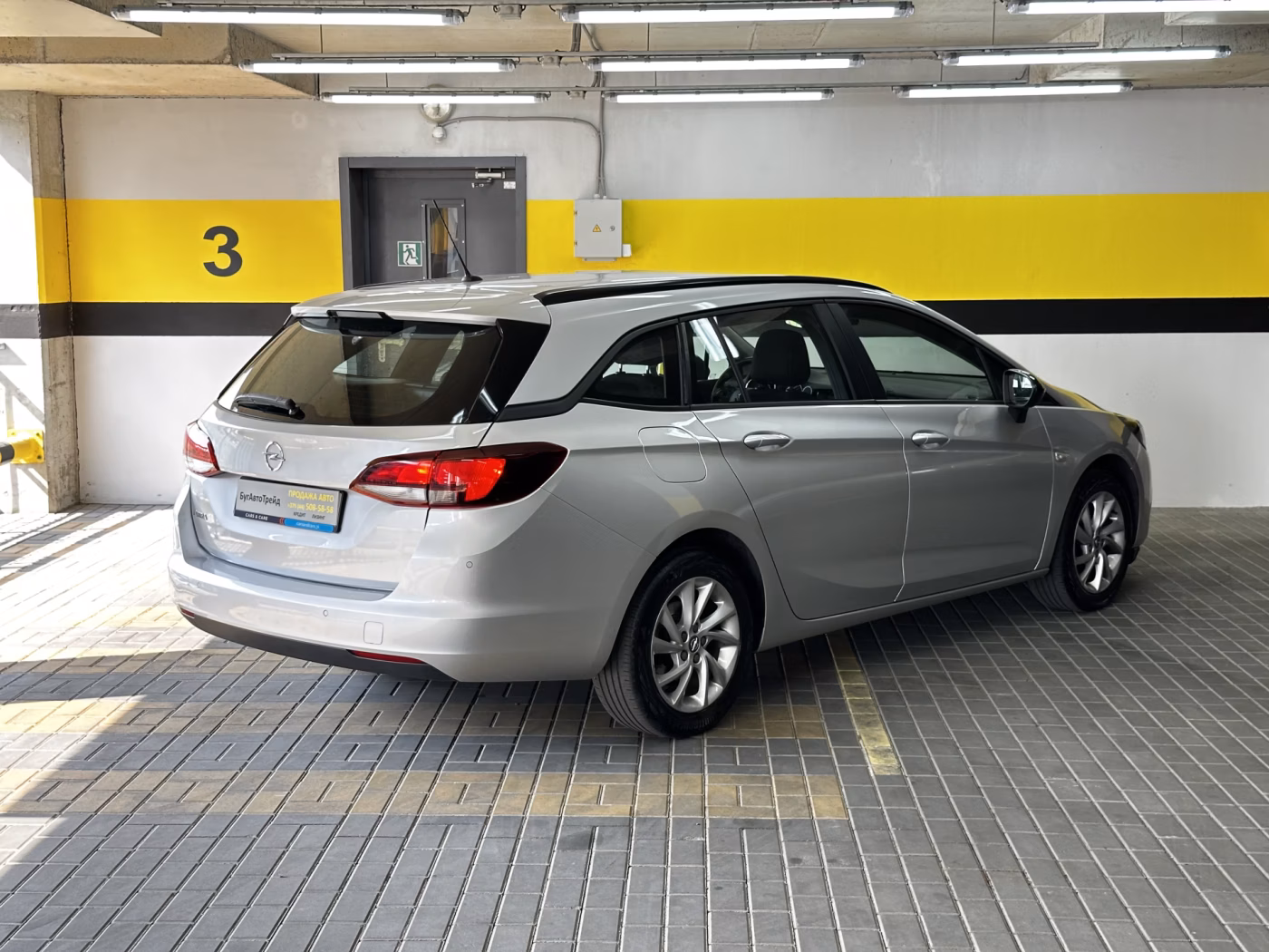 Opel Astra фото 7