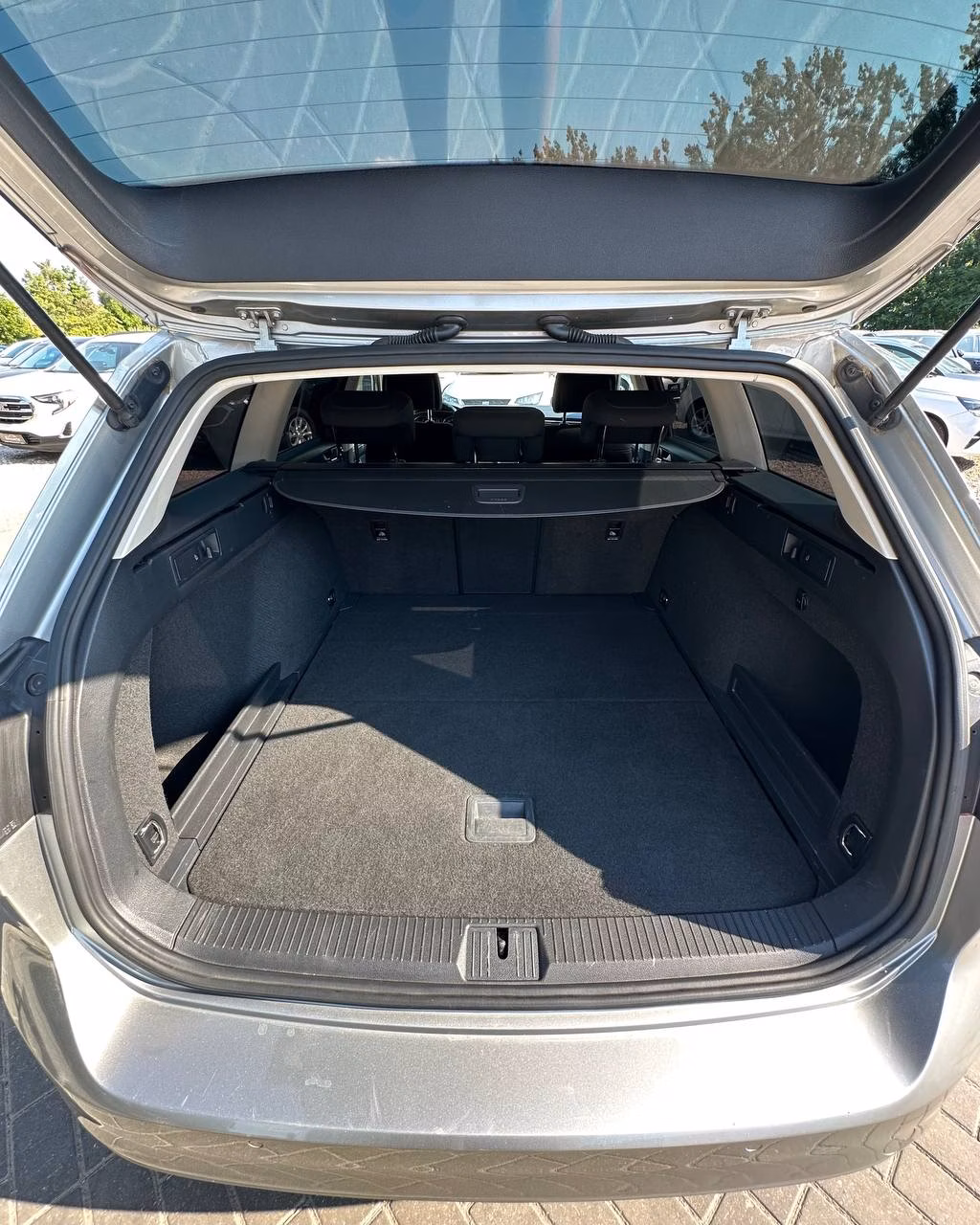 Volkswagen Passat фото 11