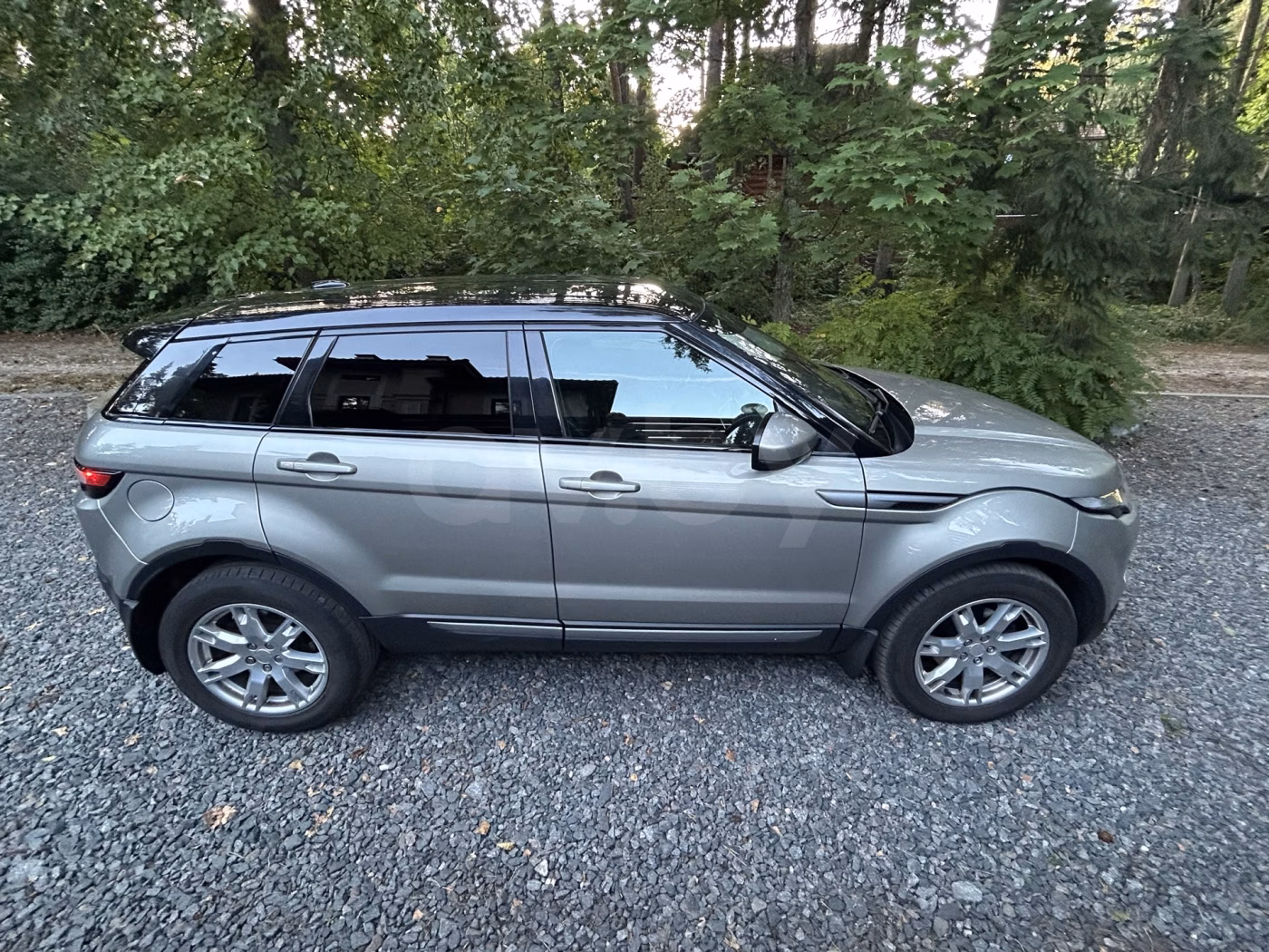 Land Rover Range Rover Evoque фото 4