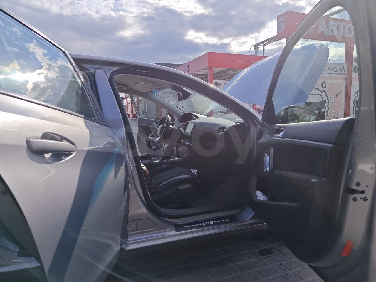 Peugeot 308 фото 8