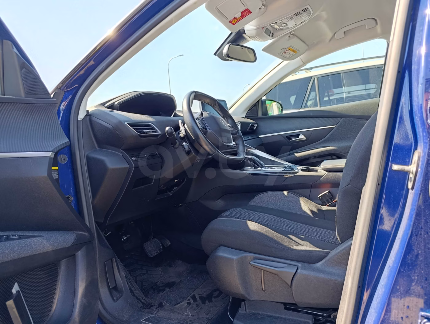 Peugeot 3008 фото 6