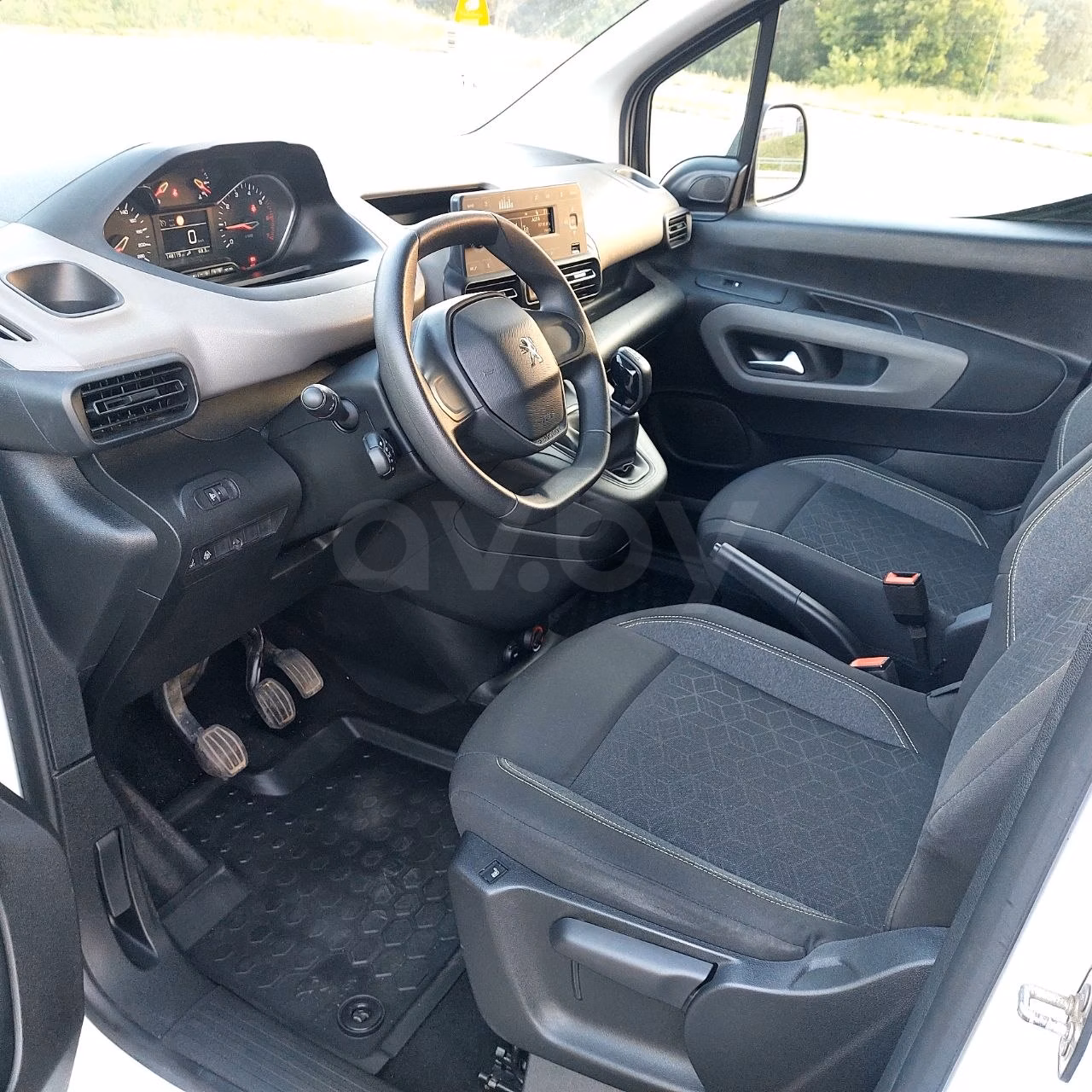 Peugeot Rifter фото 6