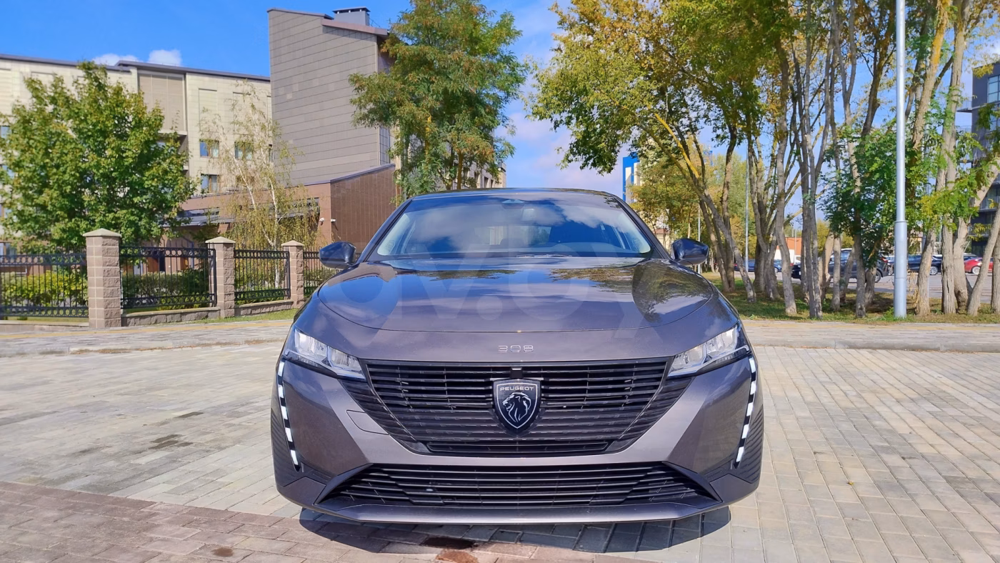 Peugeot 308 фото 2