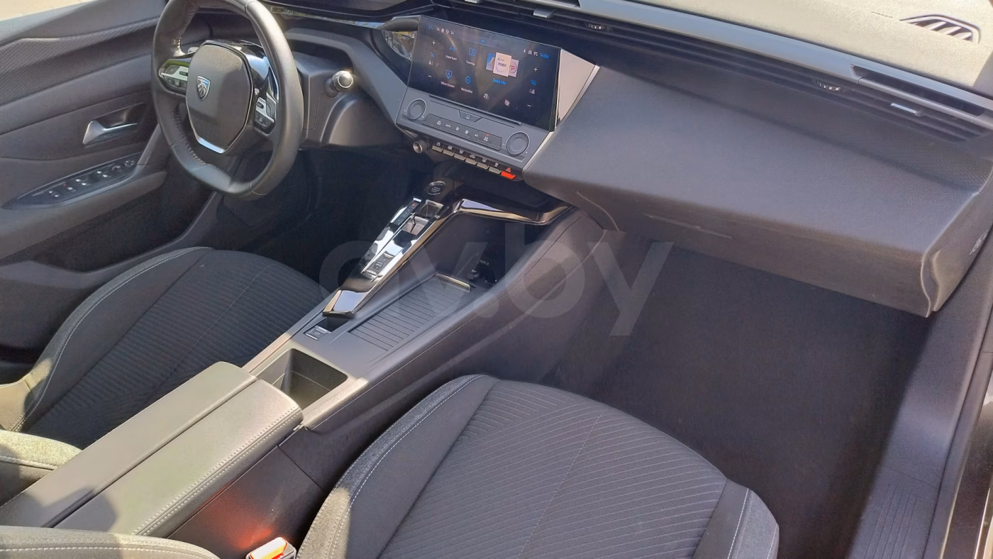 Peugeot 308 фото 9
