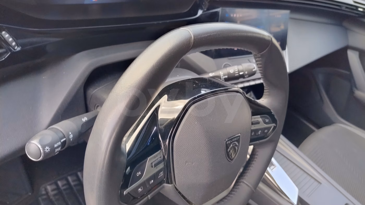 Peugeot 308 фото 10