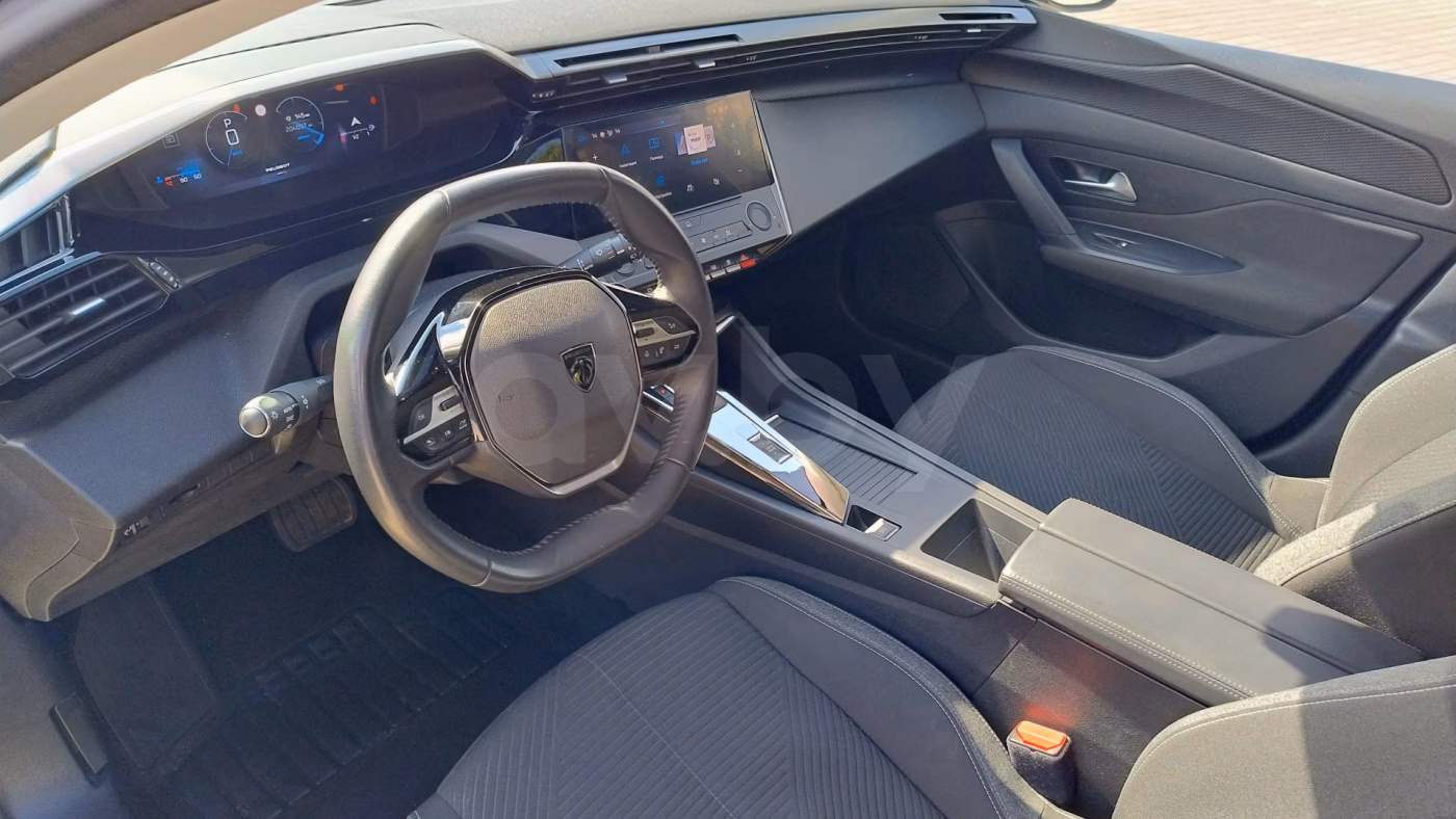 Peugeot 308 фото 12