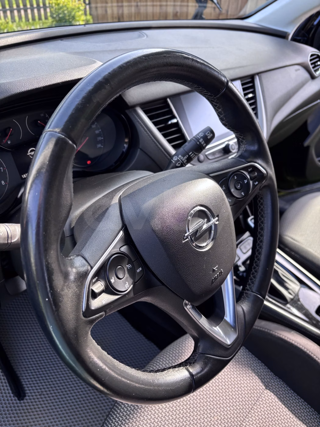 Opel Grandland X фото 14