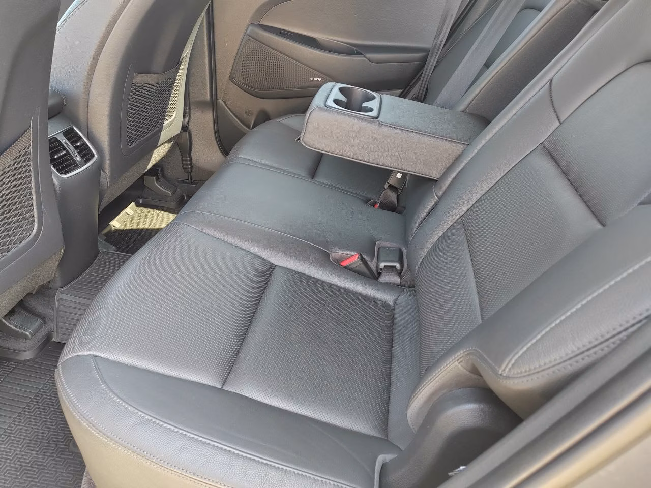 Hyundai Tucson фото 8