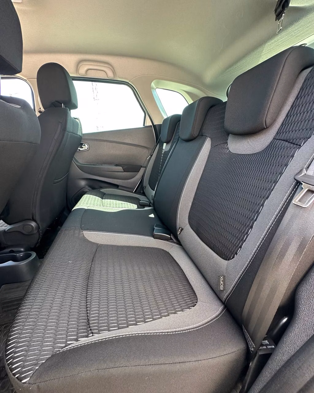 Renault Kaptur фото 8