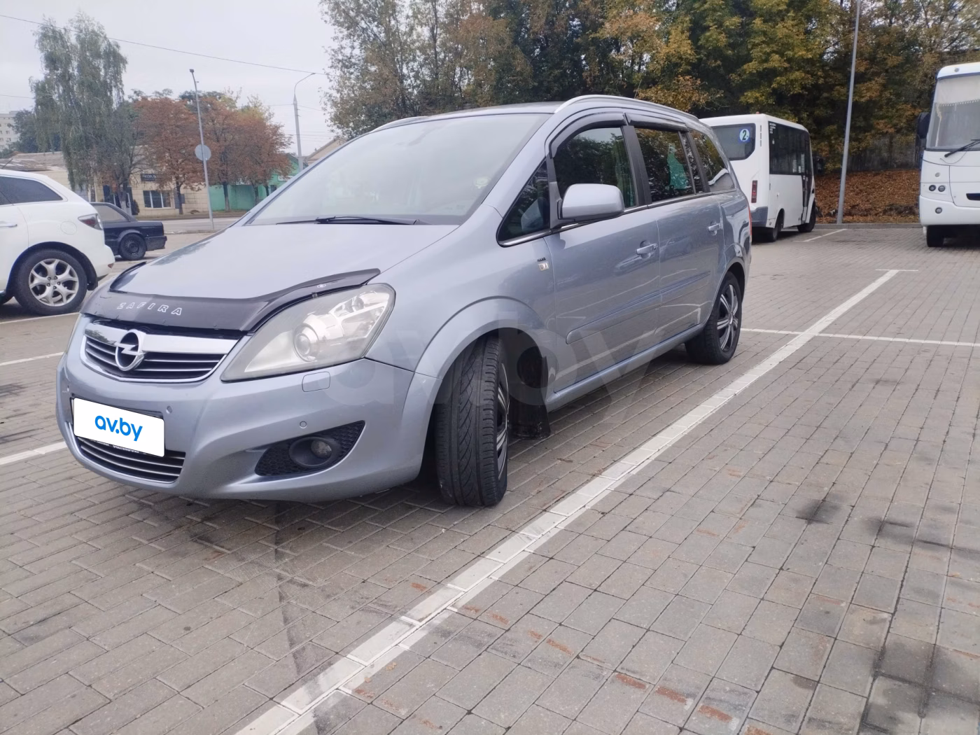 Opel Zafira фото 2
