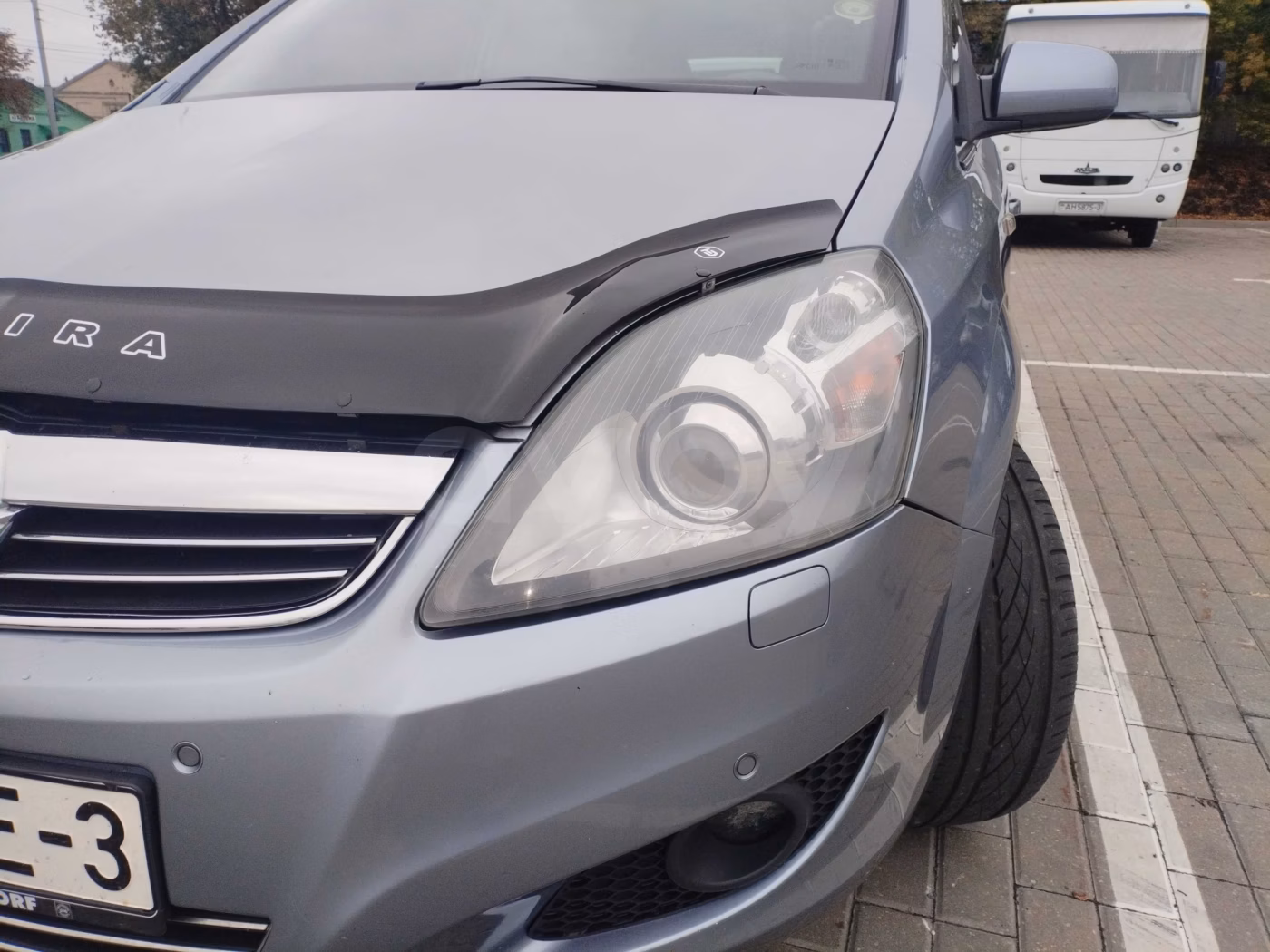 Opel Zafira фото 3
