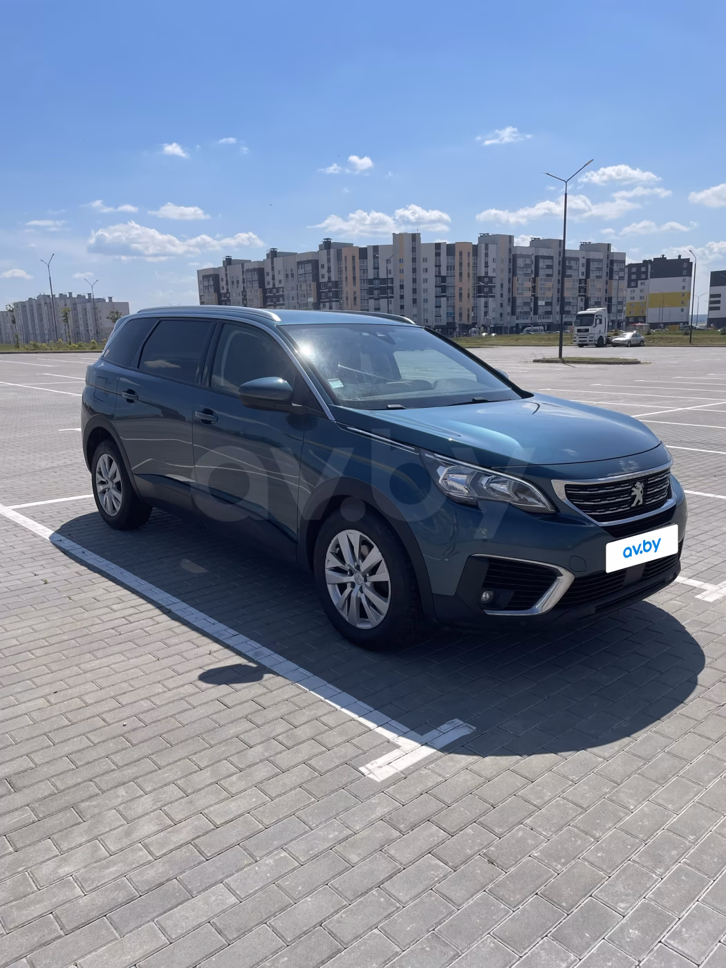 Peugeot 5008 фото 3