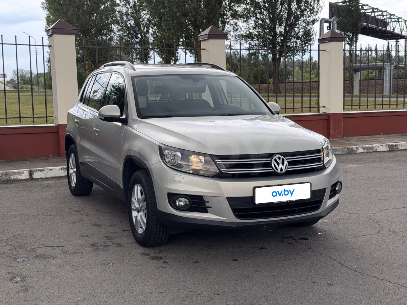 Volkswagen Tiguan фото 3