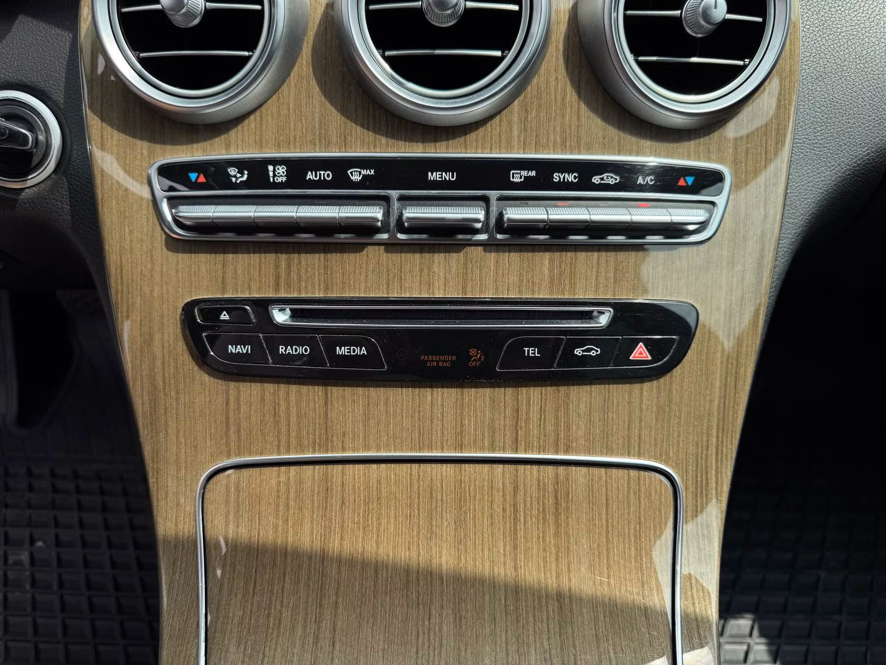 Mercedes-Benz C-Класс фото 17