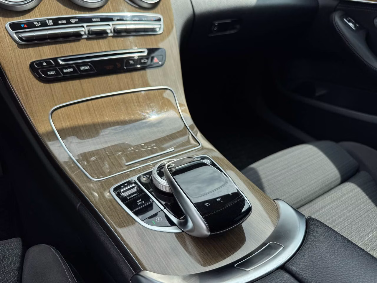 Mercedes-Benz C-Класс фото 19