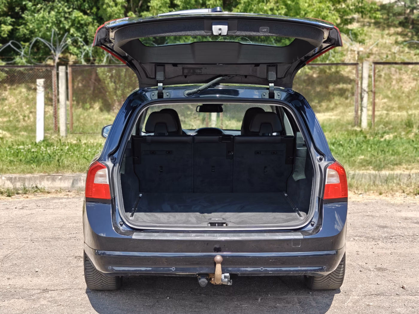 Volvo V70 фото 8