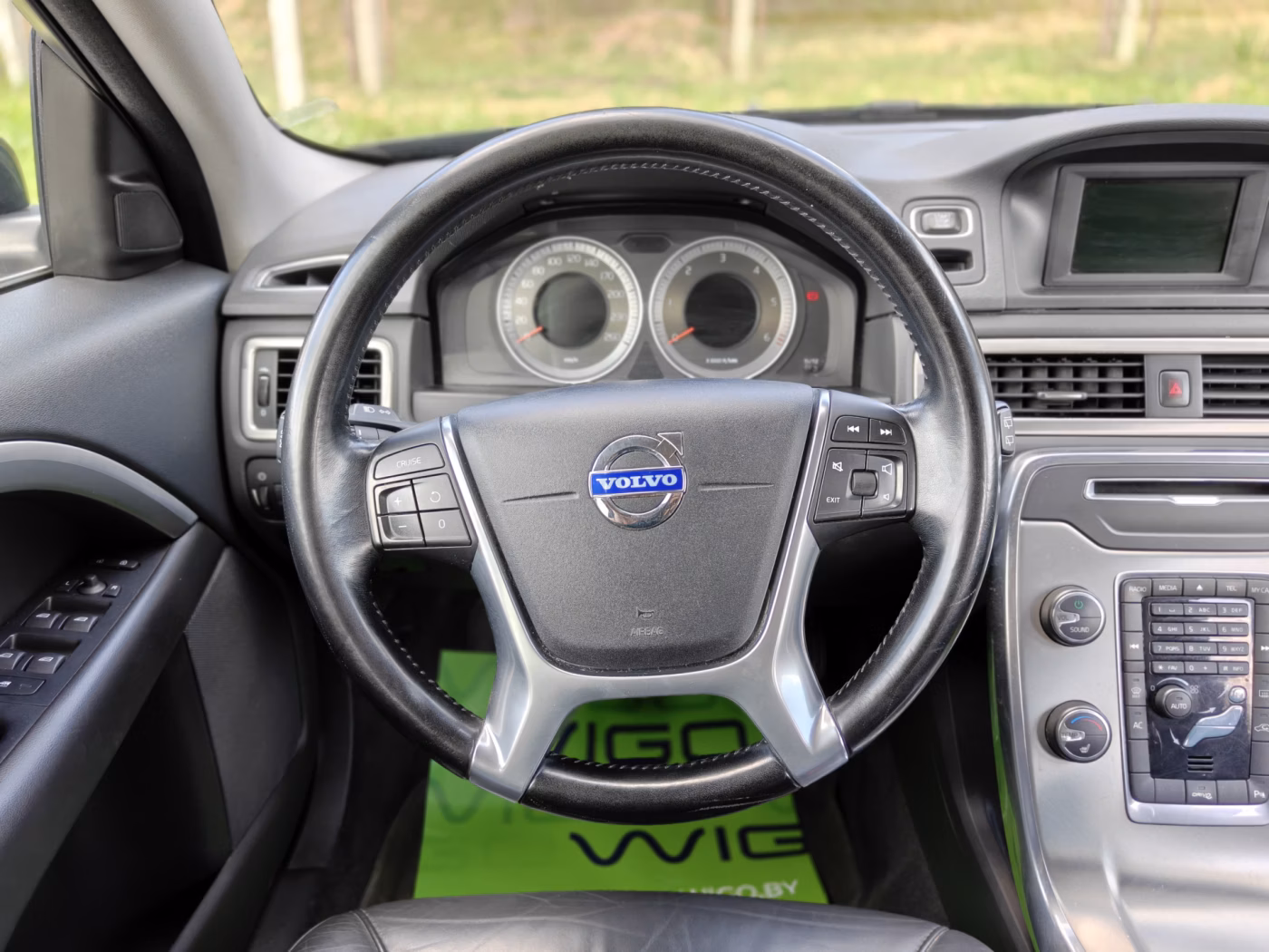 Volvo V70 фото 15