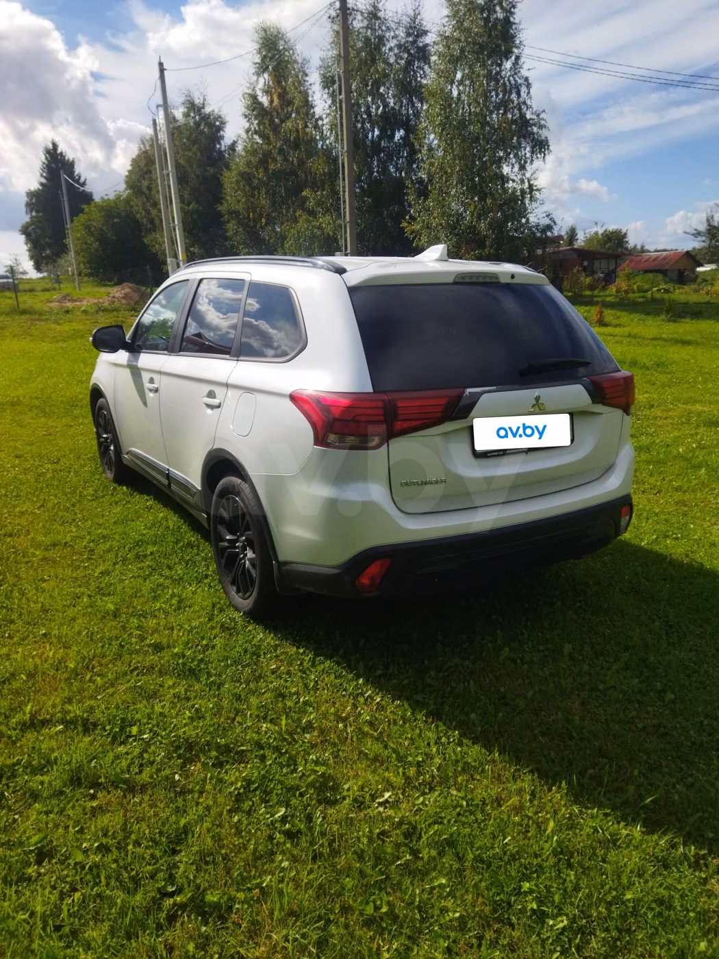Mitsubishi Outlander фото 3