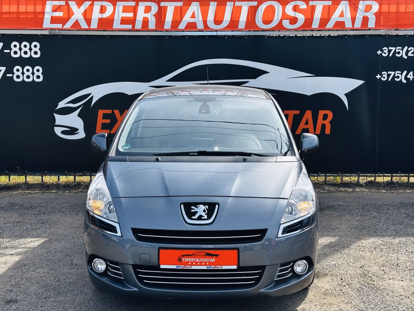 Peugeot 5008 фото 3