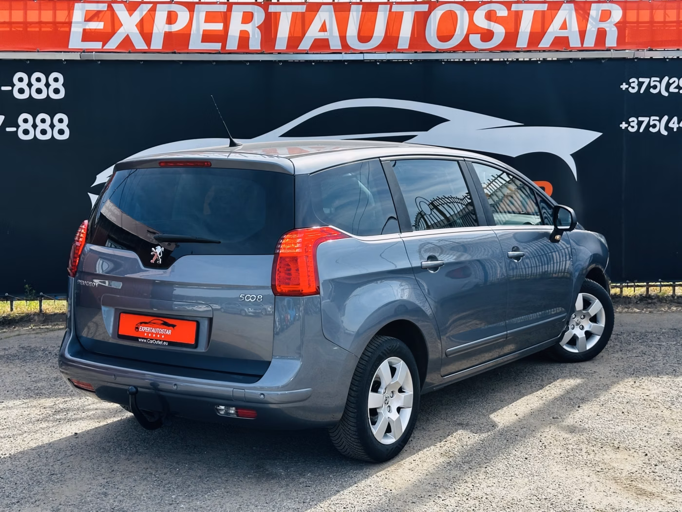 Peugeot 5008 фото 5