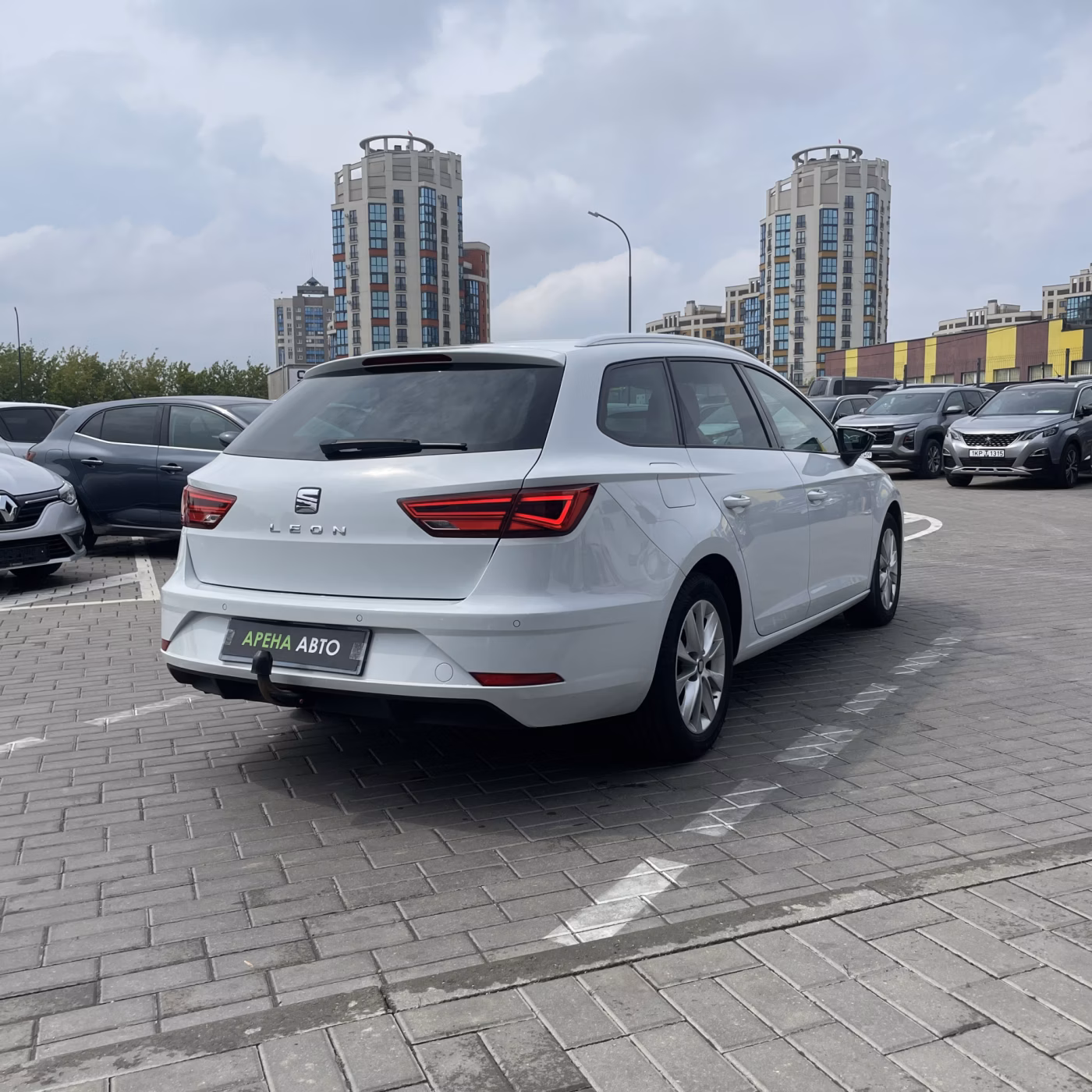 SEAT Leon фото 4