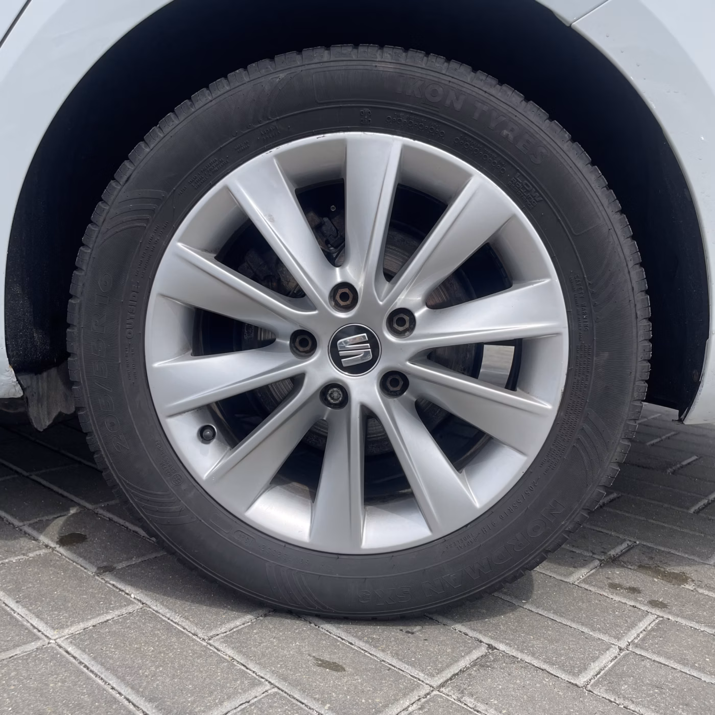 SEAT Leon фото 7