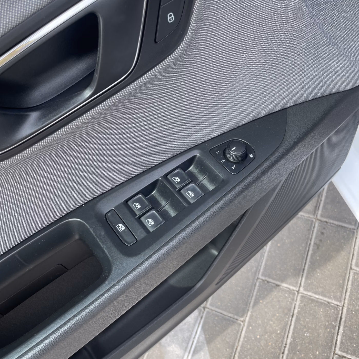SEAT Leon фото 10