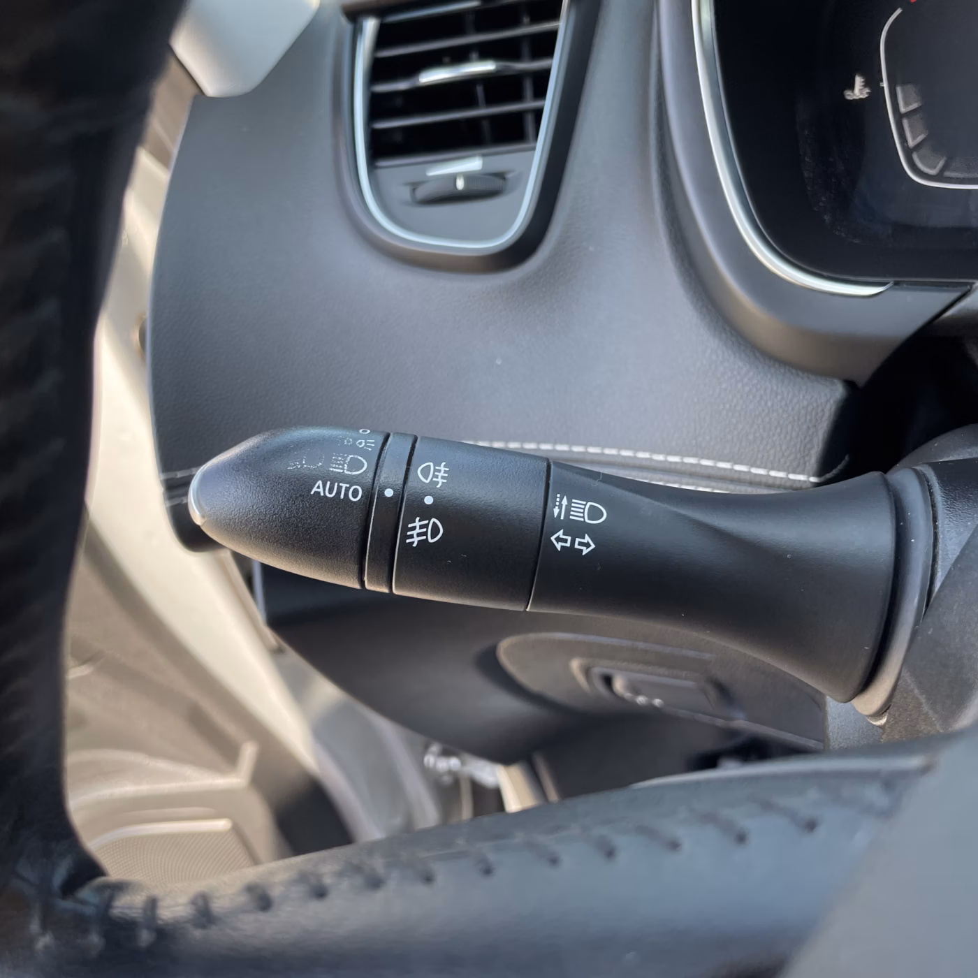 Renault Scenic фото 16