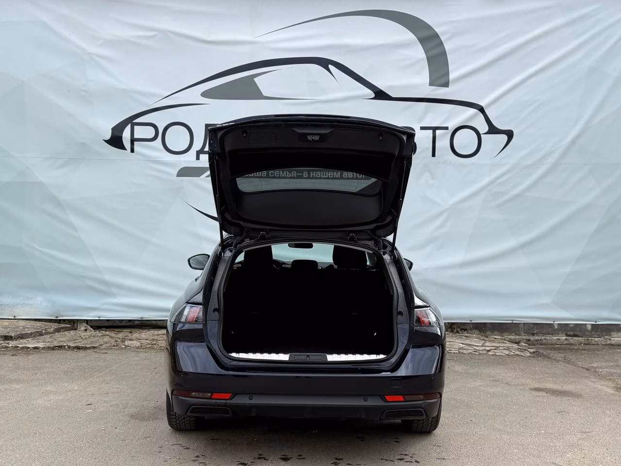 Peugeot 508 фото 7