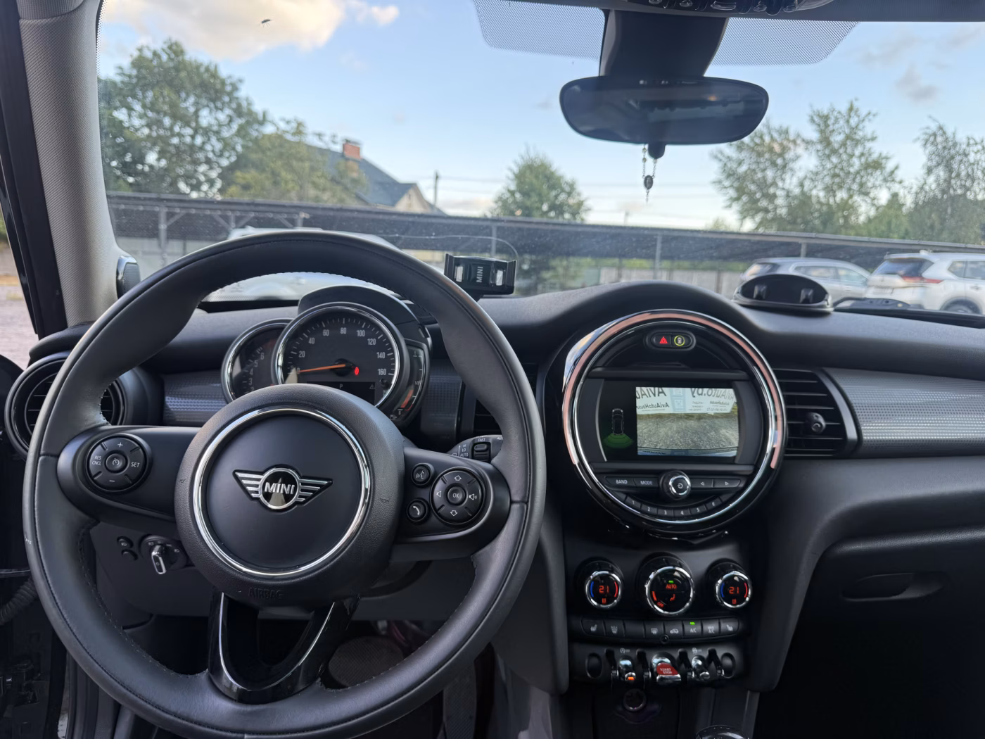 MINI Hatch фото 18