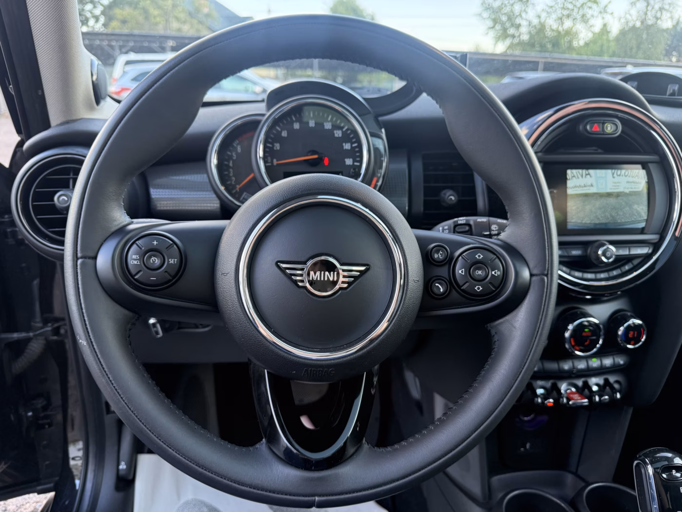 MINI Hatch фото 19