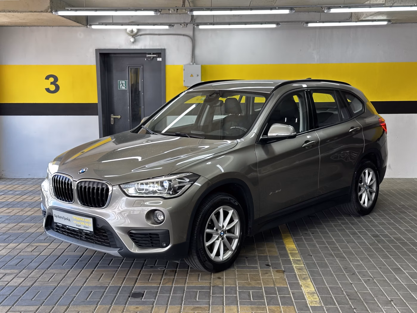 BMW X1 фото 3