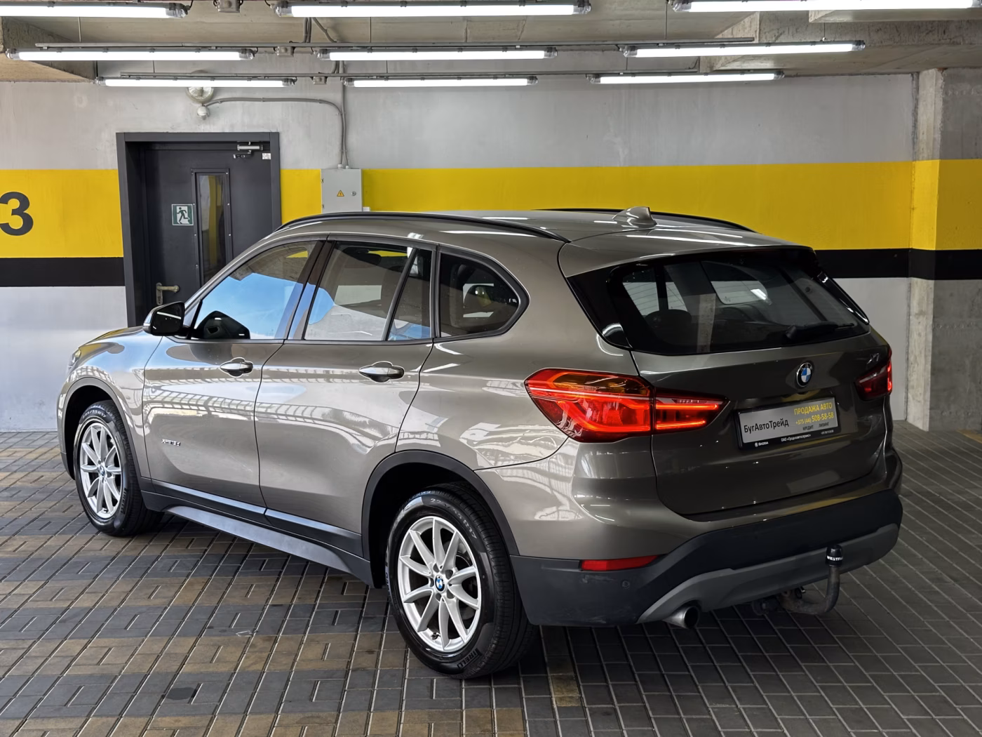 BMW X1 фото 5
