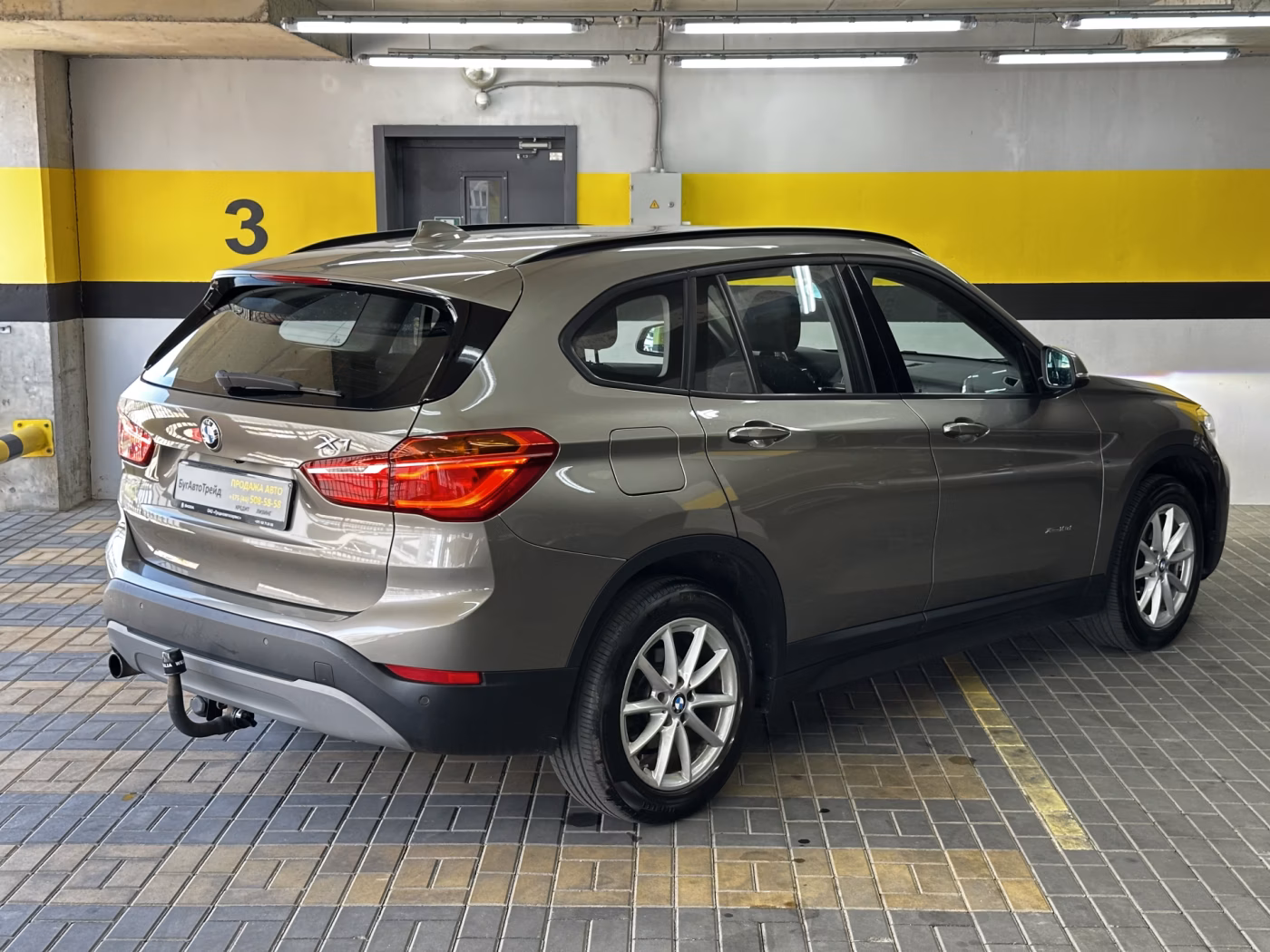 BMW X1 фото 7