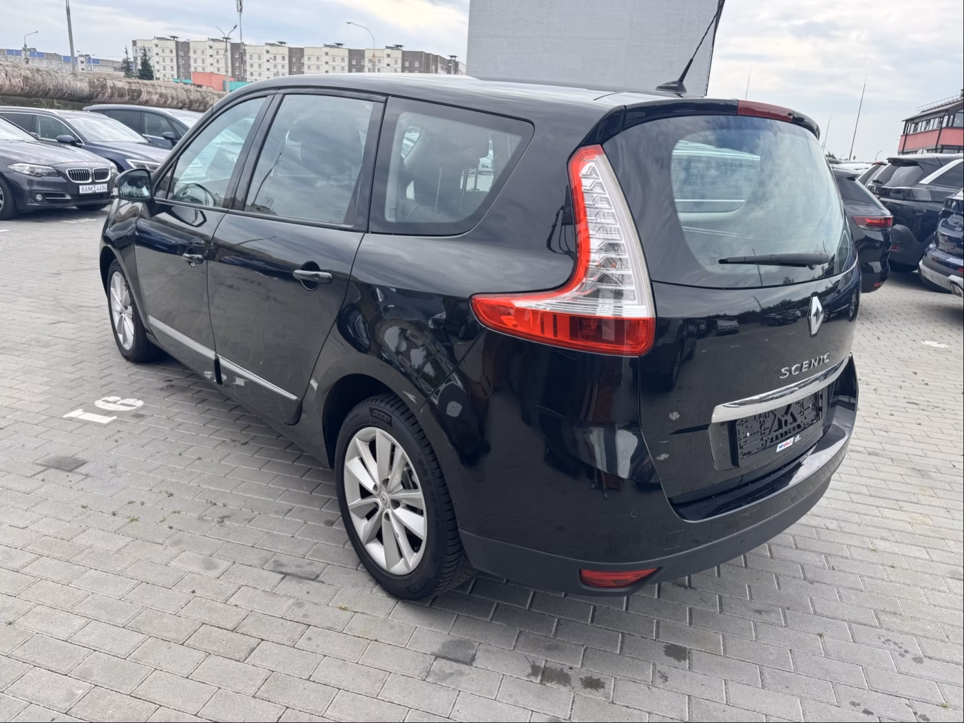 Renault Grand Scenic фото 5