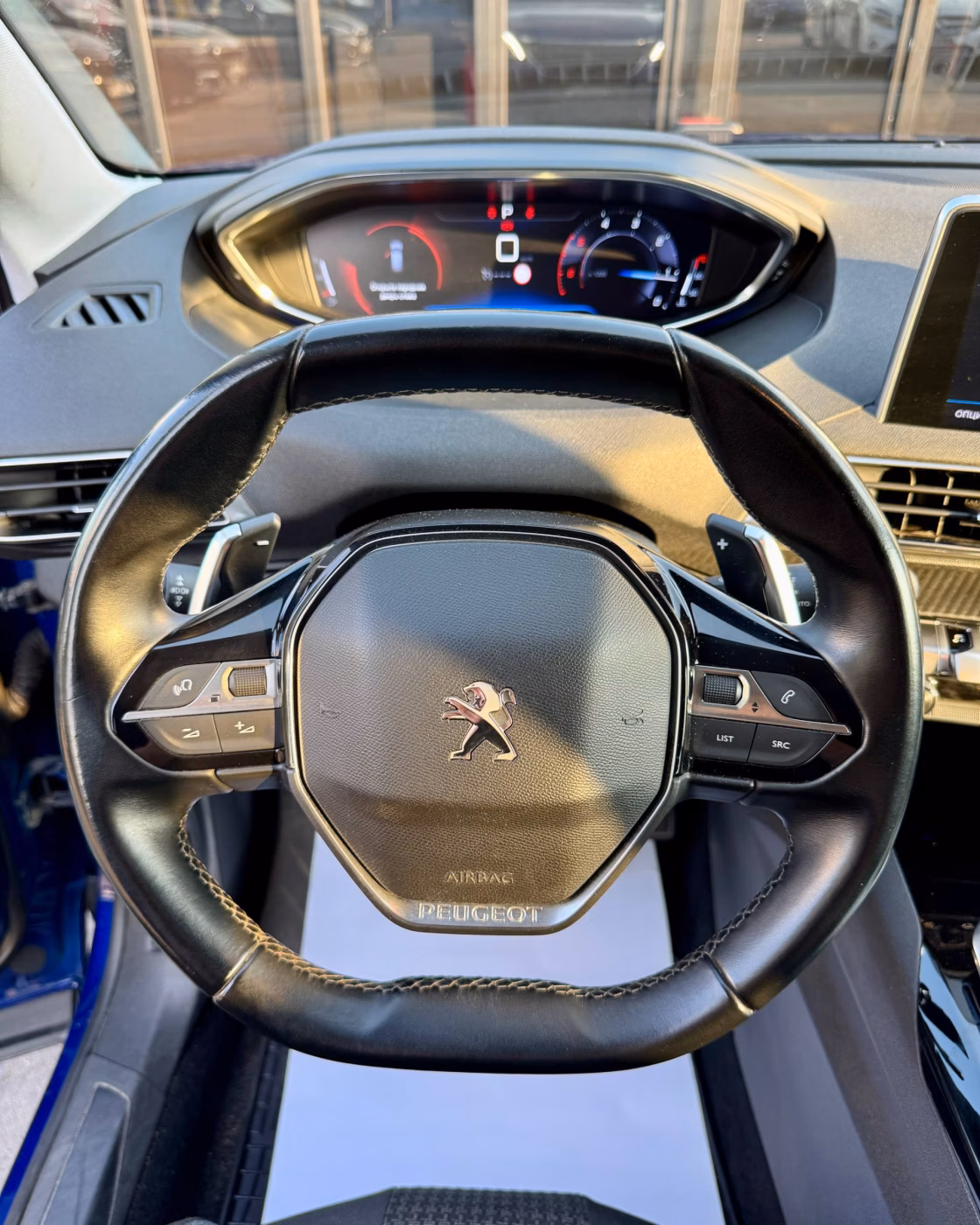 Peugeot 3008 фото 15