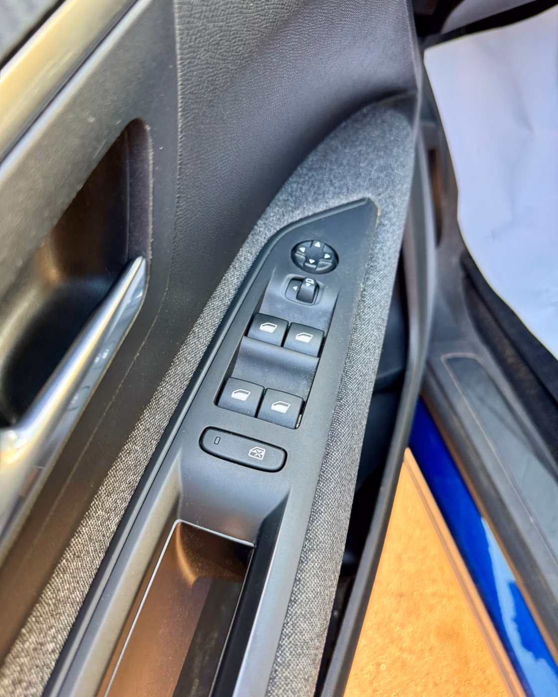 Peugeot 3008 фото 17