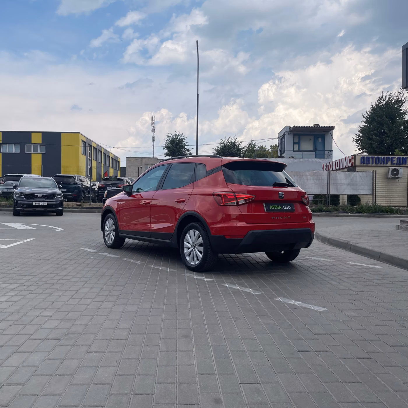 SEAT Arona фото 6