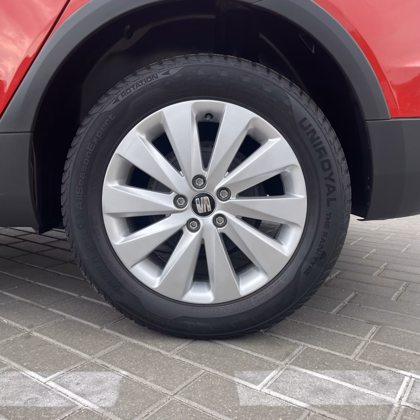 SEAT Arona фото 7